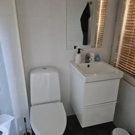 Mosahiisi Charming Poolside Getaway